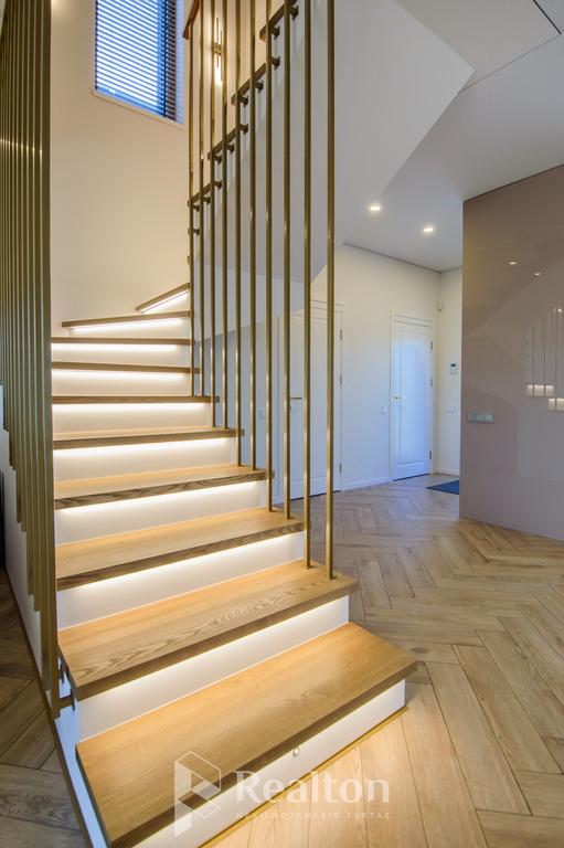 Nuomojamas namas Baltadvario g., , Vilniuje, 106 kv.m ploto-image-270593247