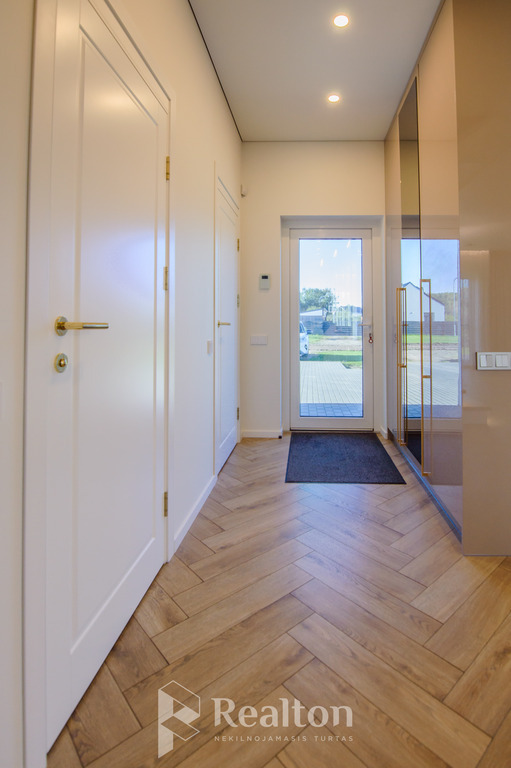 Nuomojamas namas Baltadvario g., , Vilniuje, 106 kv.m ploto-image-270593250