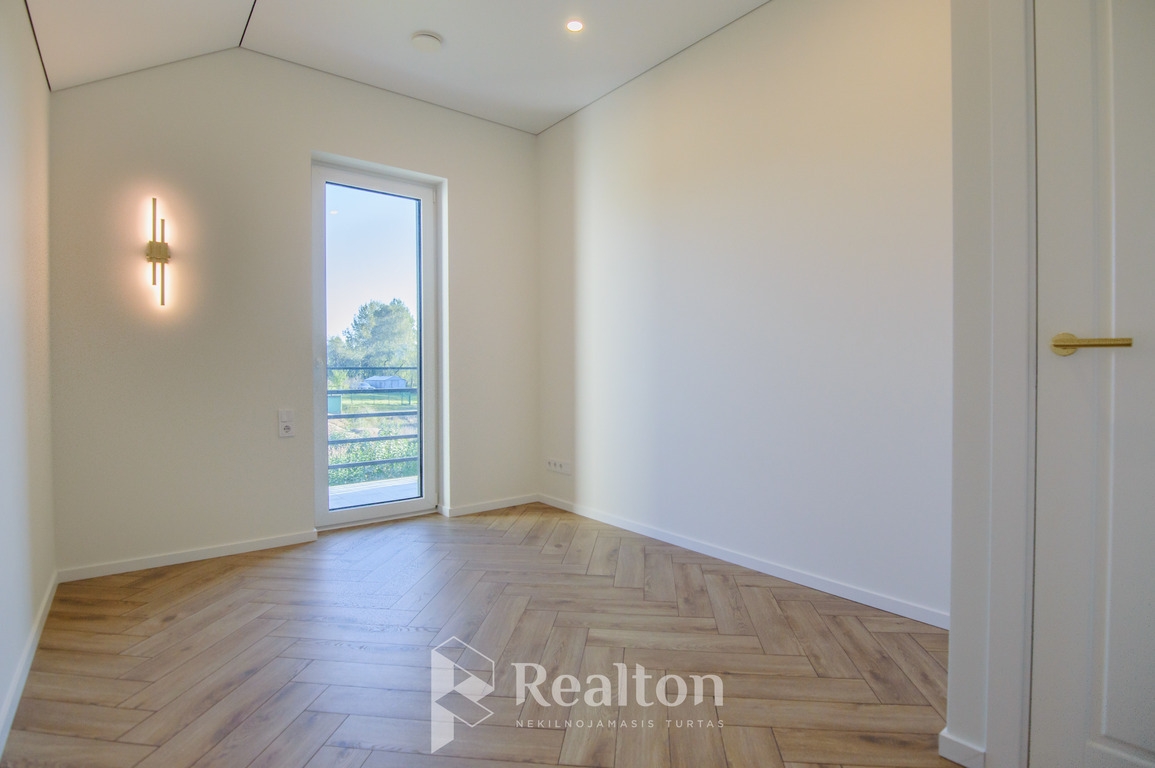 Nuomojamas namas Baltadvario g., , Vilniuje, 106 kv.m ploto-image-270593257