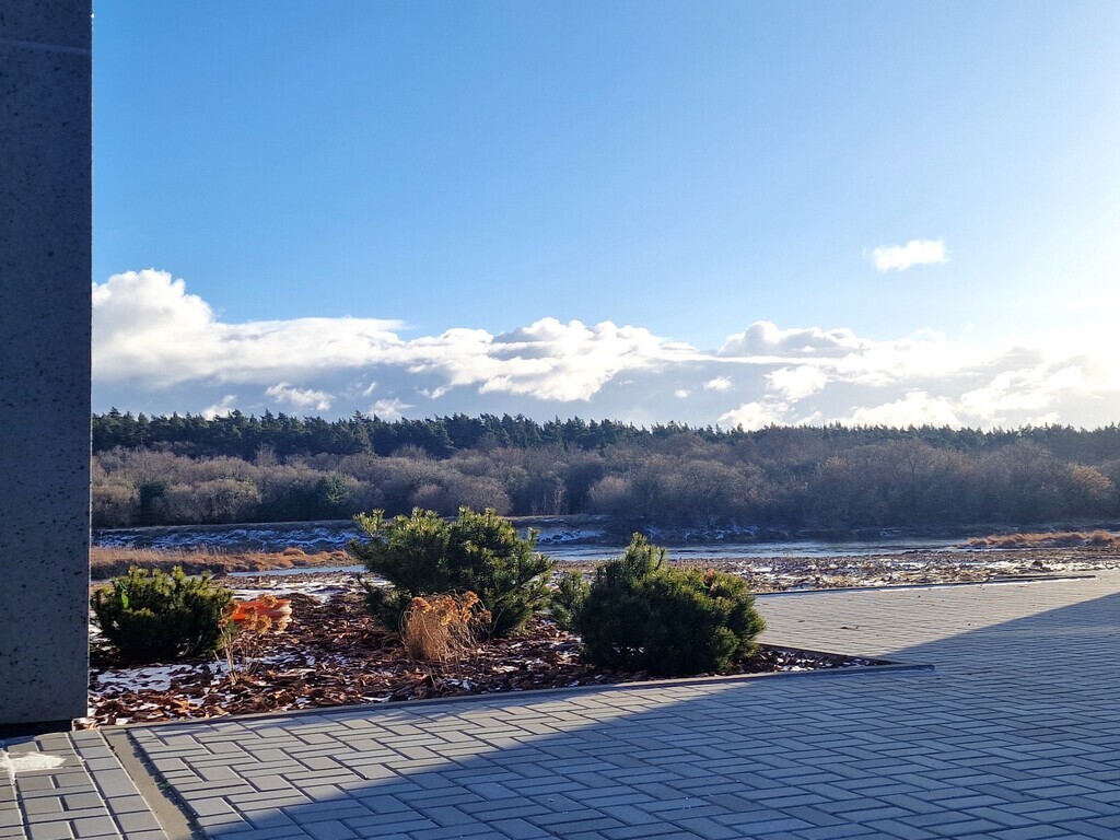 Namas Kaune prie Neries