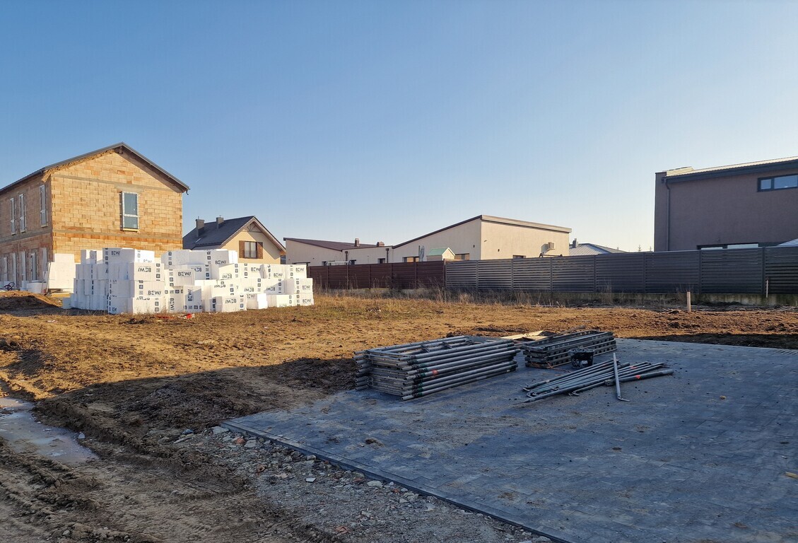 Naujas patogus kotedžas ramioje vietoje