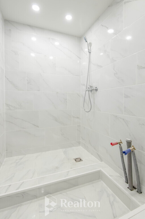 Parduodamas butas Fabijoniškių g., Fabijoniškėse, Vilniuje, 37.58 kv.m ploto-image-270590932