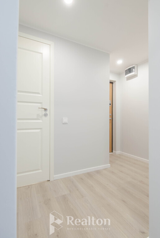 Parduodamas butas Fabijoniškių g., Fabijoniškėse, Vilniuje, 37.58 kv.m ploto-image-270590934