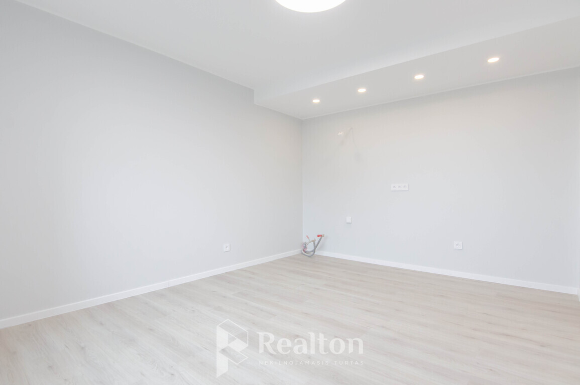 Parduodamas butas Fabijoniškių g., Fabijoniškėse, Vilniuje, 37.58 kv.m ploto-image-270590925