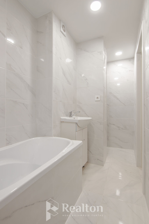 Parduodamas butas Medeinos g., Pašilaičiuose, Vilniuje, 41.46 kv.m ploto-image-270588706