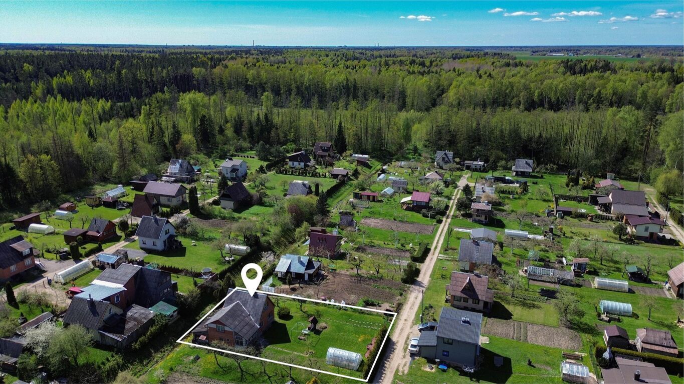 Namas, Ąžuolų al., Naujikų k.