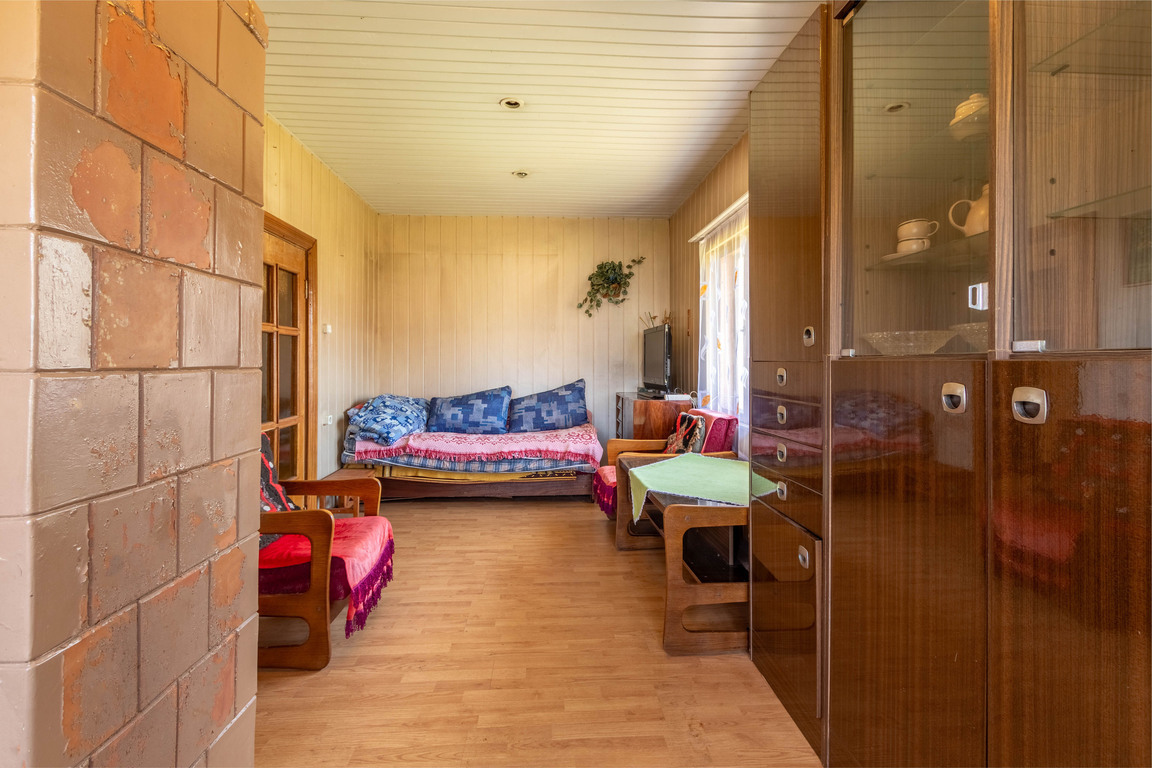 Namas, Ąžuolų al., Naujikų k.