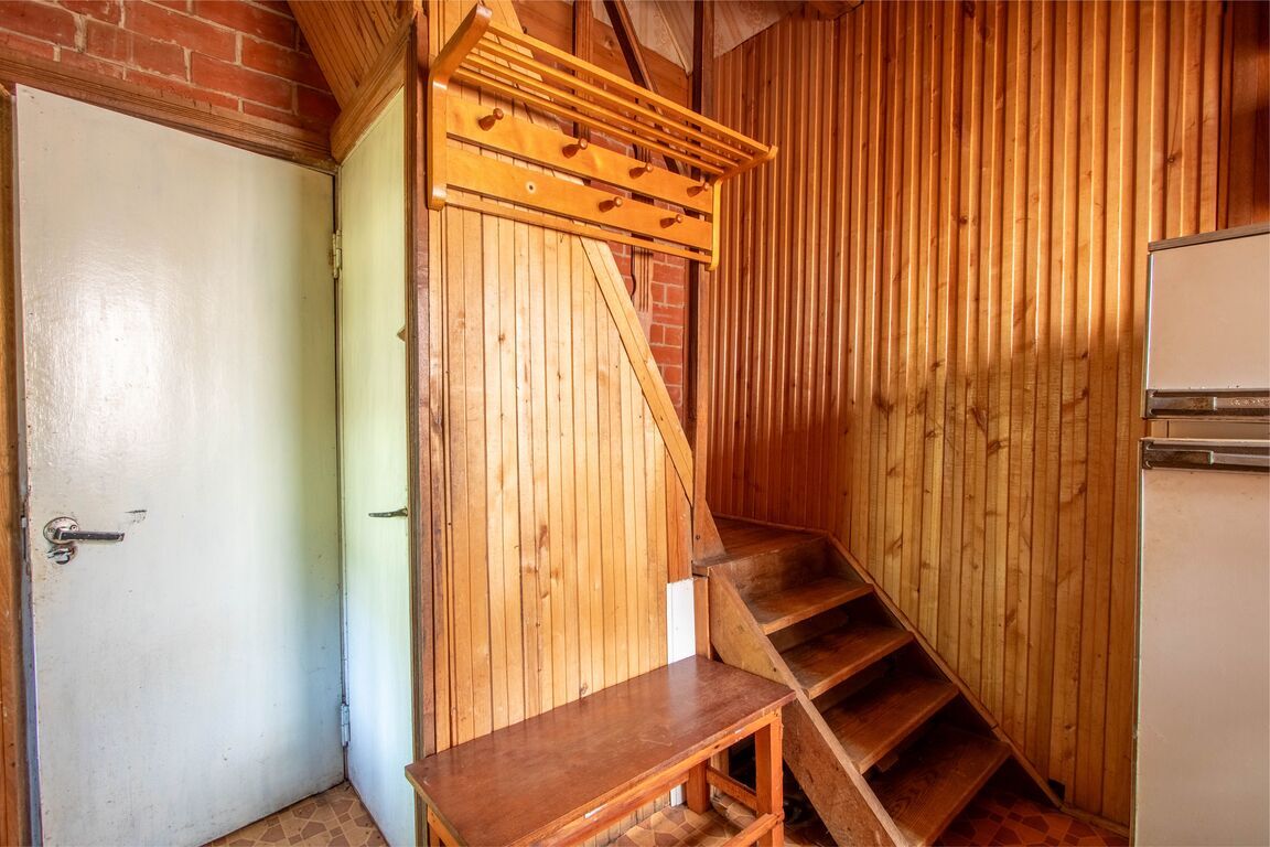 Namas, Ąžuolų al., Naujikų k.