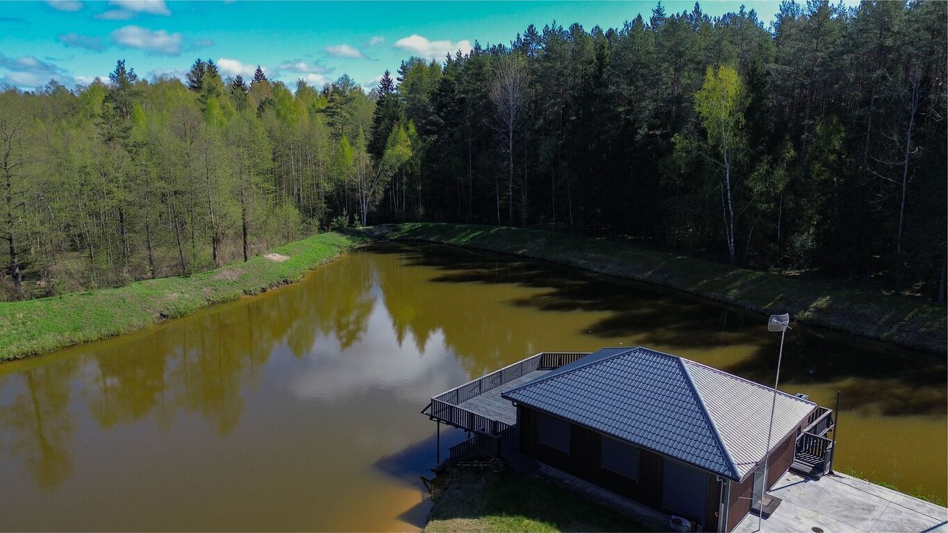Namas, Margių k.