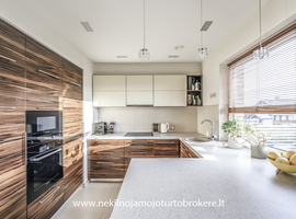 Parduodamas namas Kmitos g., Balsiuose, Vilniuje, 218 kv.m ploto, 2 aukštai - photo 3