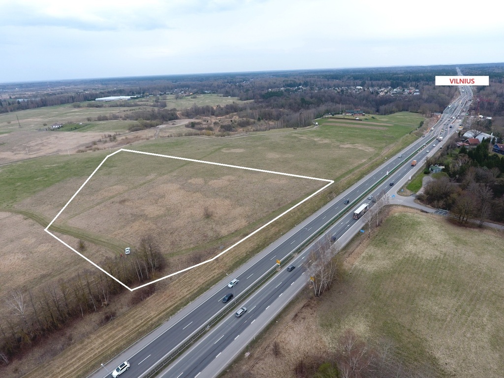Sklypas prie autostrados. 3km iki Ateities pl.