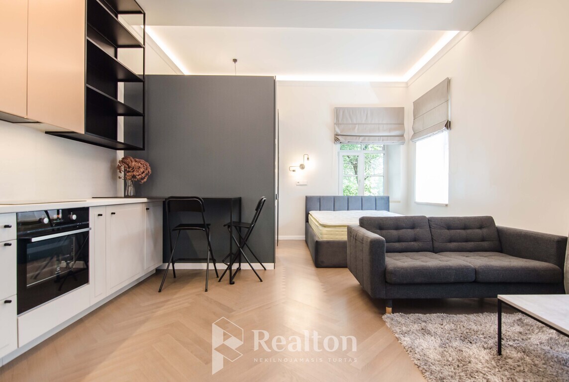 Parduodamas butas J. Basanavičiaus g., Senamiestyje, Vilniuje, 42.84 kv.m ploto-image-270591977