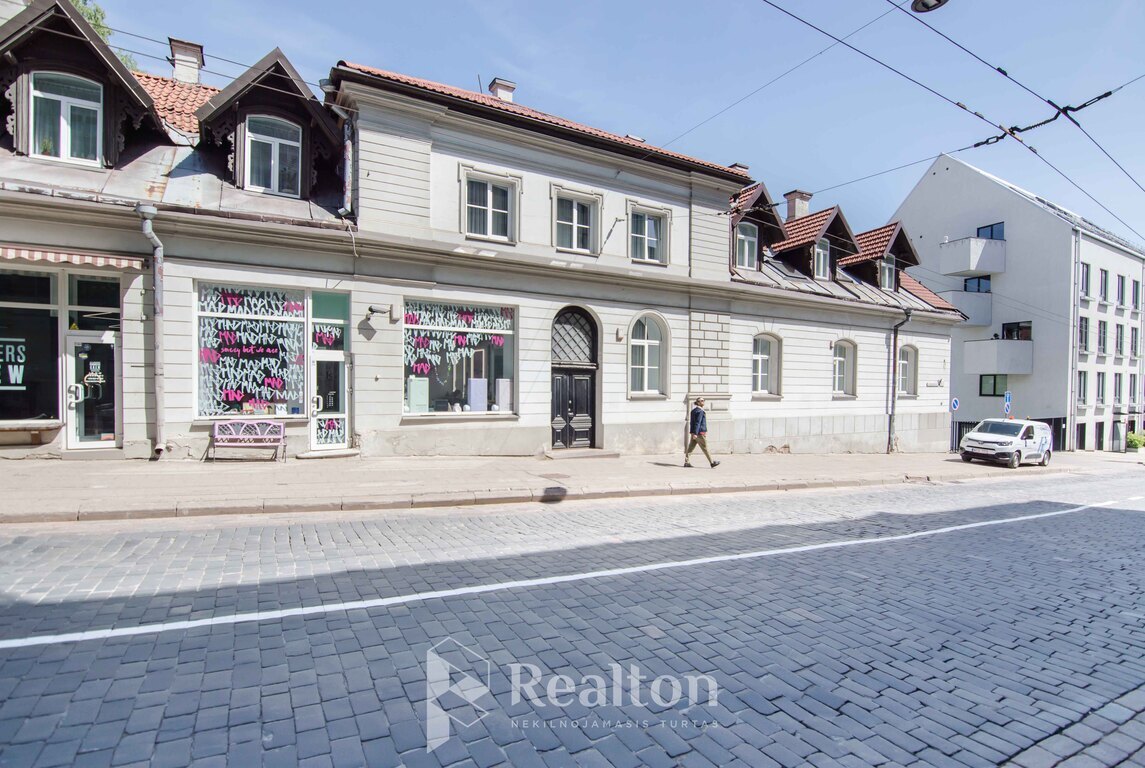 Parduodamas butas J. Basanavičiaus g., Senamiestyje, Vilniuje, 42.84 kv.m ploto-image-270591993