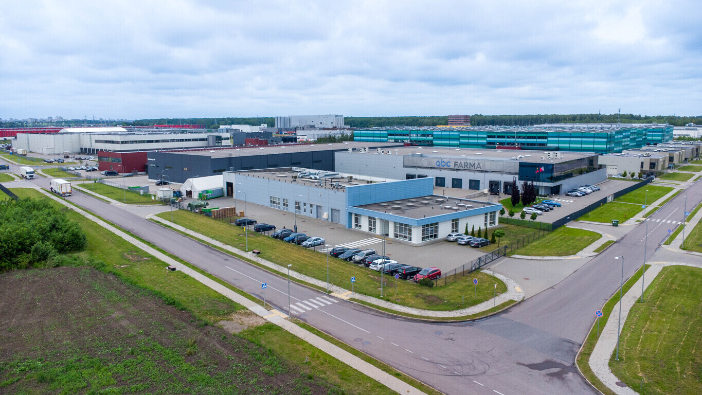 Parduodamos patalpos Veterinarų g., Biruliškių k., 1636.23 kv.m ploto