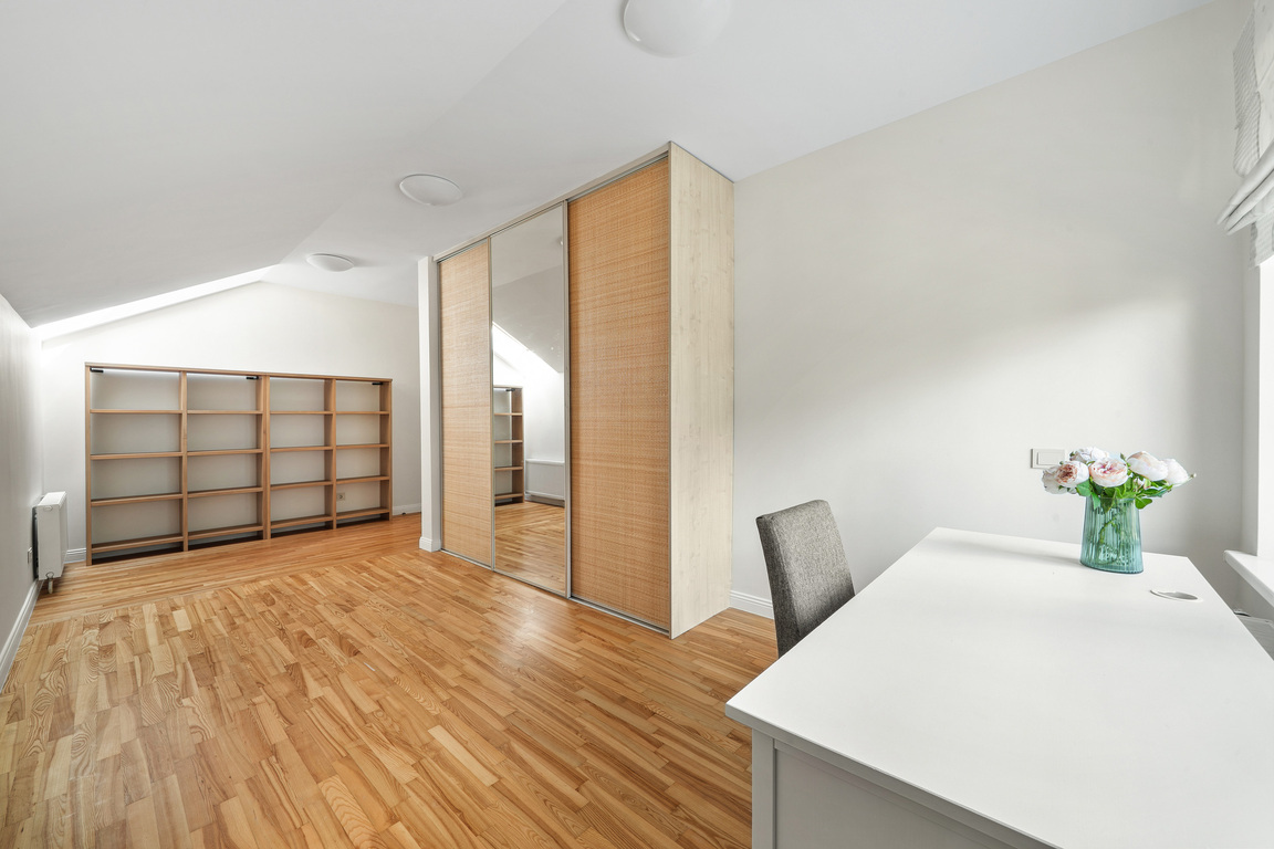 Nuomojamas namas Rudens g., Antakalnyje, Vilniuje, 140 kv.m ploto-image-278268690