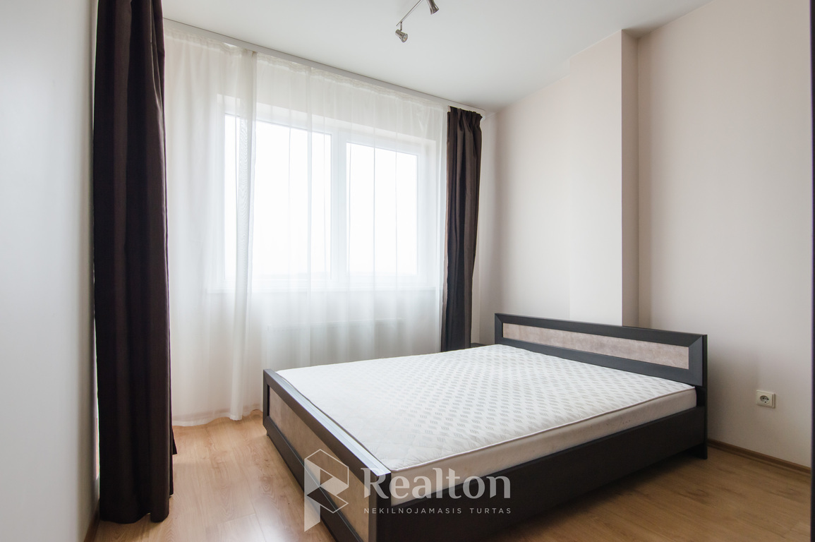 Parduodamas butas Vėtrungių g., Fabijoniškėse, Vilniuje, 45 kv.m ploto, 2 kambariai-image-270595261