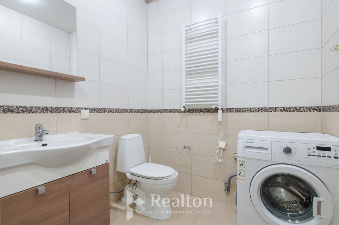 Parduodamas butas Vėtrungių g., Fabijoniškėse, Vilniuje, 45 kv.m ploto, 2 kambariai-image-270595264