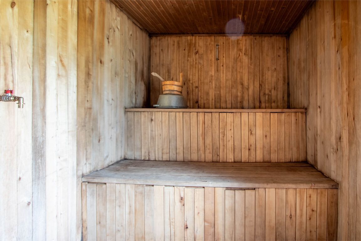 Namas, Ežero g., Aukštakalnių k.