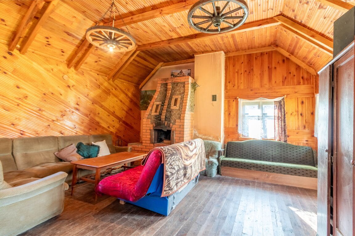 Namas, Ežero g., Aukštakalnių k.