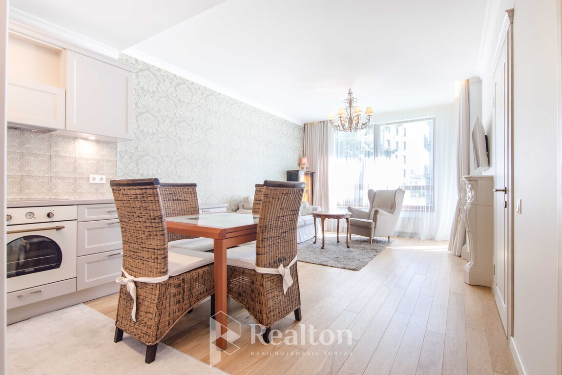 Parduodamas butas Stirnų g., Žvėryne, Vilniuje, 36.4 kv.m ploto, 2 kambariai-image-278263524