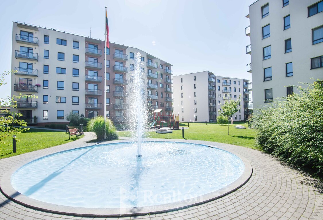 Parduodamas butas Stirnų g., Žvėryne, Vilniuje, 36.4 kv.m ploto, 2 kambariai-image-278263536