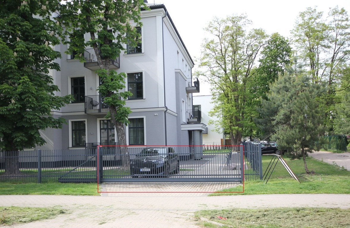 Parduodamos patalpos Betonuotojų g., Petrašiūnuose, Kaune, 50 kv.m ploto