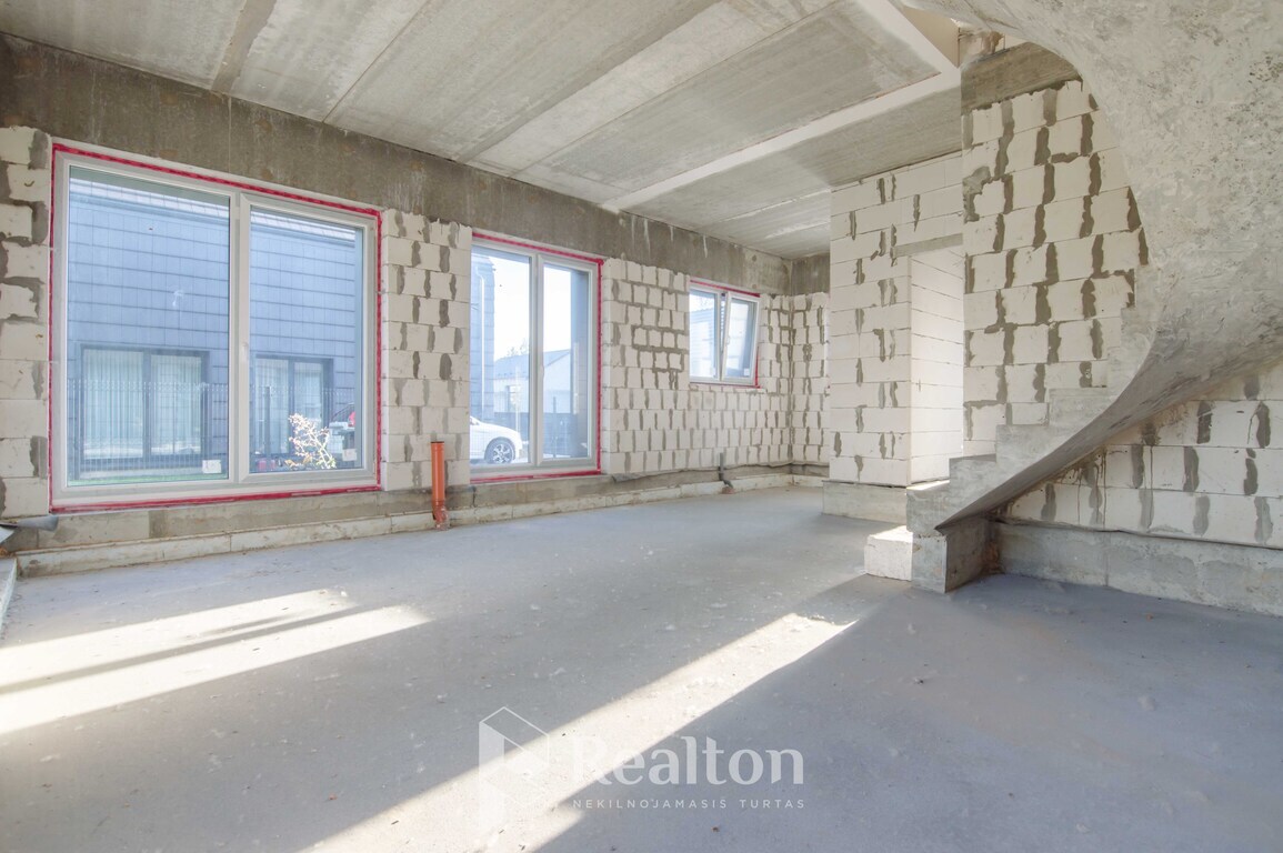 Parduodamas kotedžas Mykolo Šulco g., Tarandėje, Vilniuje, 101.14 kv.m ploto-image-280158620