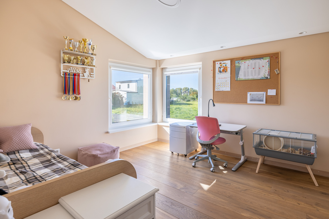 Parduodamas namas Laimės g., Didvyrių k., 225.32 kv.m ploto