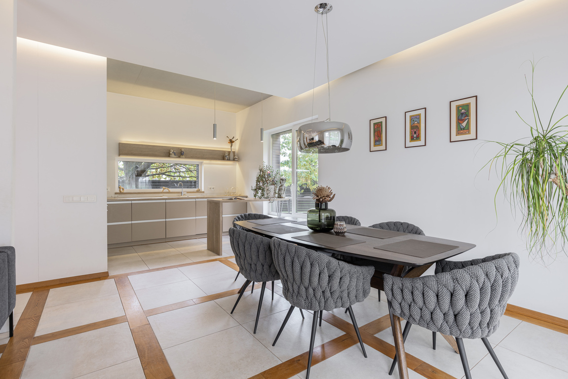 Parduodamas namas Universiteto g., Aleksote, Kaune, 161.7 kv.m ploto