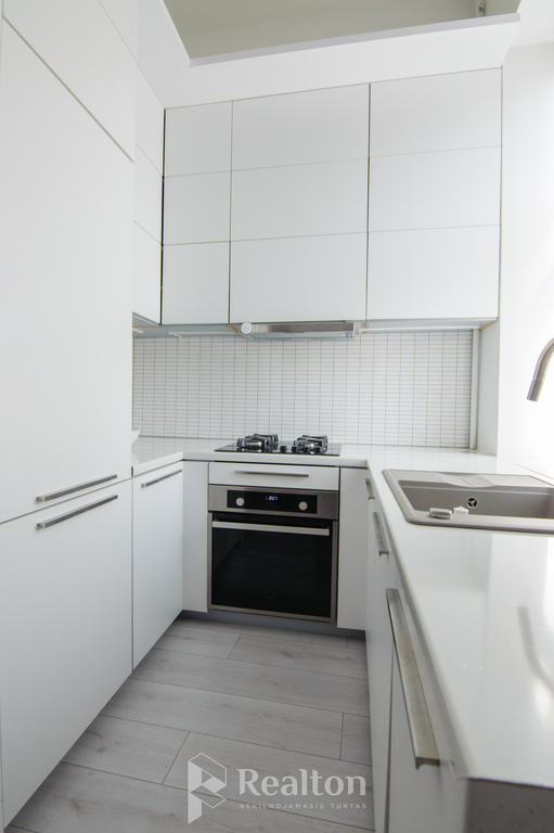 Nuomojamas butas Naugarduko g., Naujamiestyje, Vilniuje, 72 kv.m ploto-image-273540880