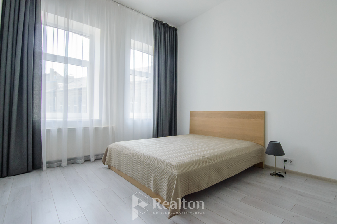 Nuomojamas butas Naugarduko g., Naujamiestyje, Vilniuje, 72 kv.m ploto-image-273540885