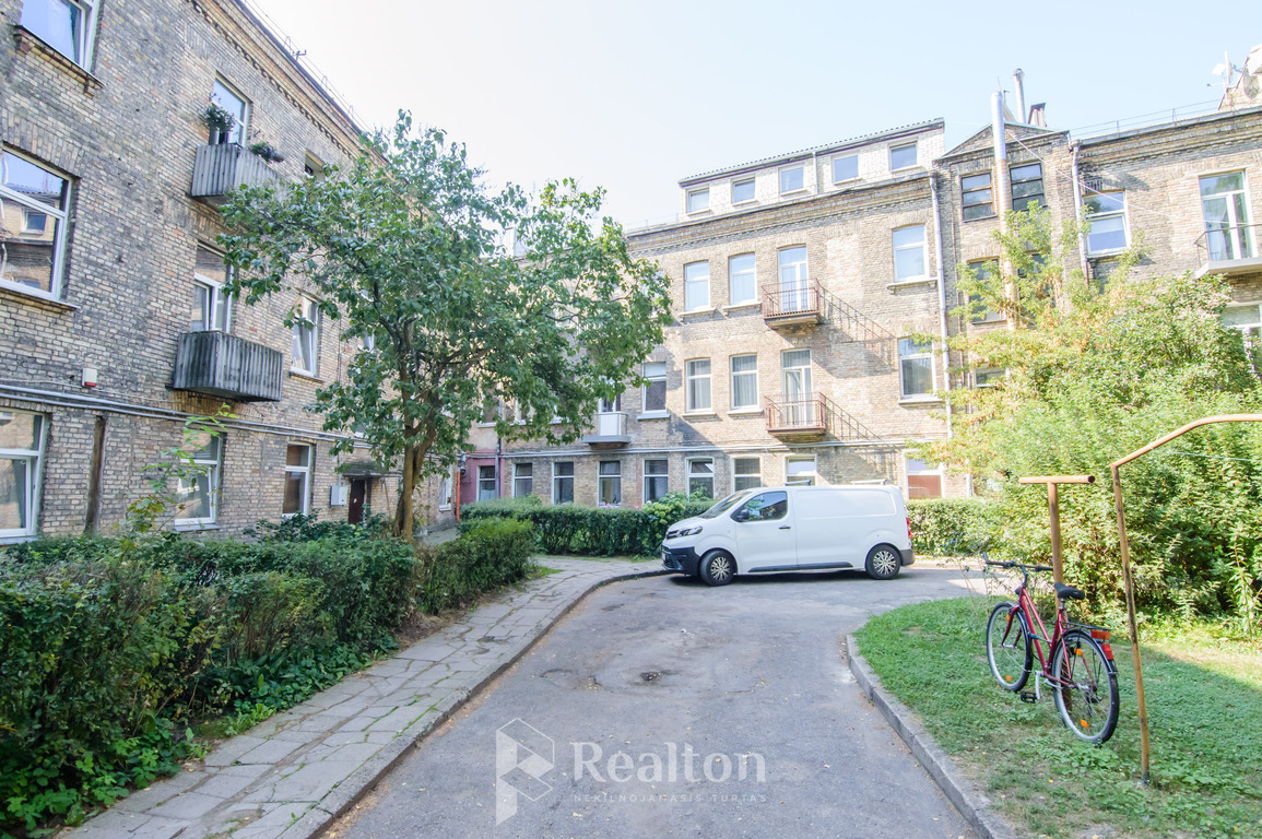 Nuomojamas butas Naugarduko g., Naujamiestyje, Vilniuje, 72 kv.m ploto-image-273540890