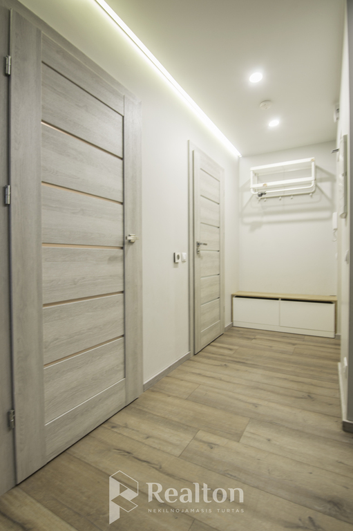 Parduodamas butas Jurgio Lebedžio g., Baltupiuose, Vilniuje, 51.68 kv.m ploto, 2 kambariai-image-273541886