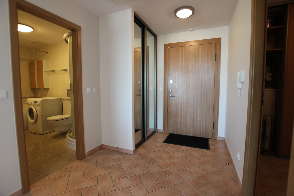 Nuomojamas butas Kuosų g., , Klaipėdoje, 58 kv.m ploto