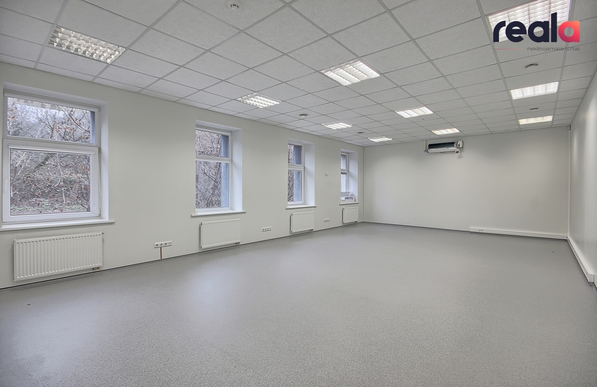 Nuomojamos patalpos Naujoji Riovonių g., Vilkpėdėje, Vilniuje, 141.48 kv.m ploto
