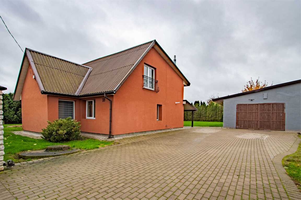 Namas, Gluosnių g., Janušavos k.