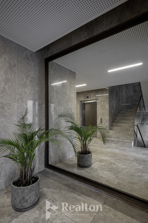 Parduodamas kokybiškai įrengtas 3 kambarių butas pušynų apsuptyje, "N41" projekte Antakalnyje!-image-273541866