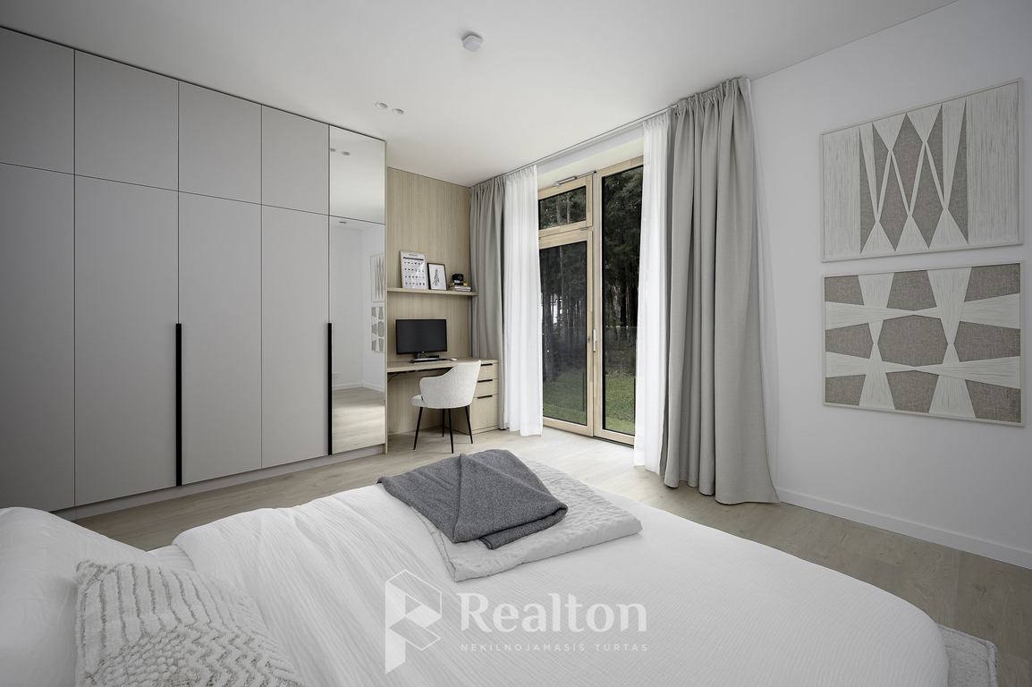 Parduodamas kokybiškai įrengtas 3 kambarių butas pušynų apsuptyje, "N41" projekte Antakalnyje!-image-273541843