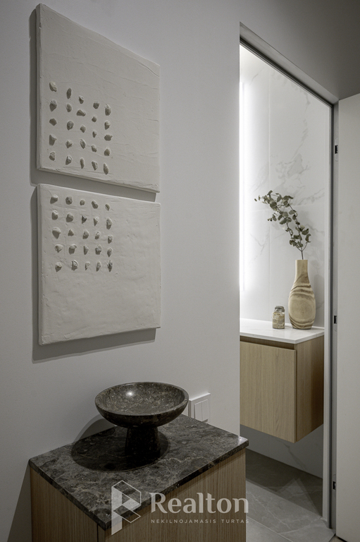 Parduodamas kokybiškai įrengtas 3 kambarių butas pušynų apsuptyje, "N41" projekte Antakalnyje!-image-273541864