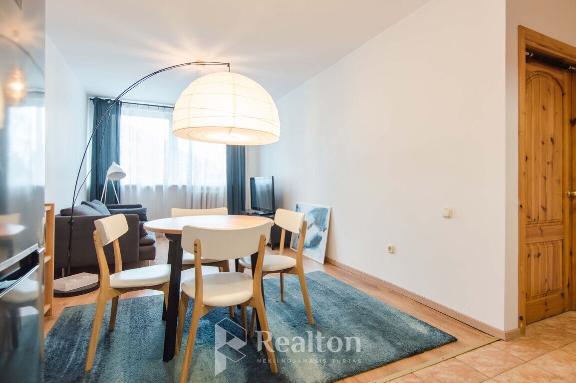 Nuomojamas butas Naugarduko g., Naujamiestyje, Vilniuje, 41.9 kv.m ploto-image-273539770