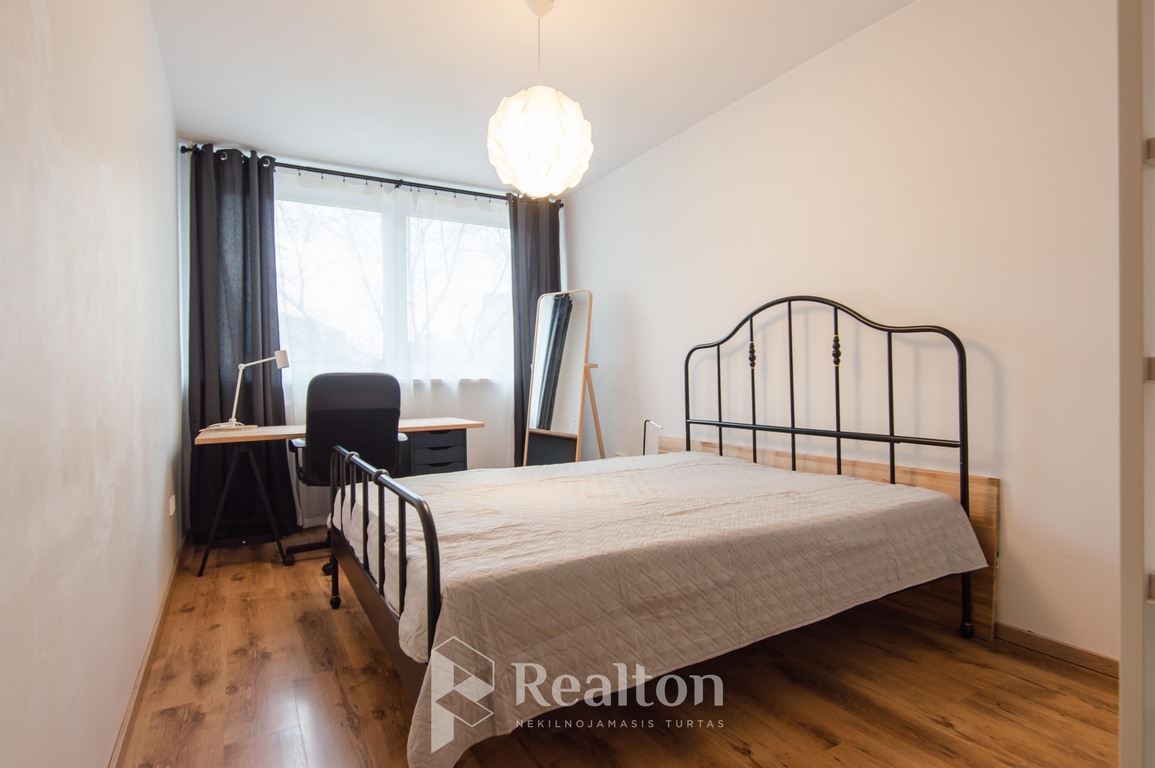 Nuomojamas butas Naugarduko g., Naujamiestyje, Vilniuje, 41.9 kv.m ploto-image-273539775