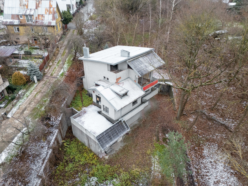 Parduodamas namas Dusetų g., Žaliakalnyje, Kaune, 393.81 kv.m ploto