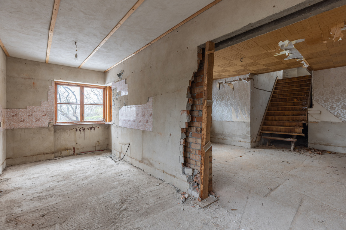 Parduodamas namas Dusetų g., Žaliakalnyje, Kaune, 393.81 kv.m ploto