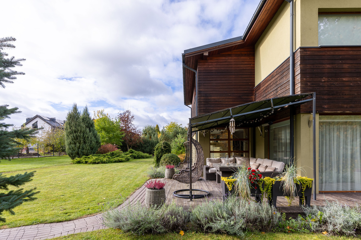 Parduodamas namas Dobiliukų tak., Akademijos mstl., 212 kv.m ploto