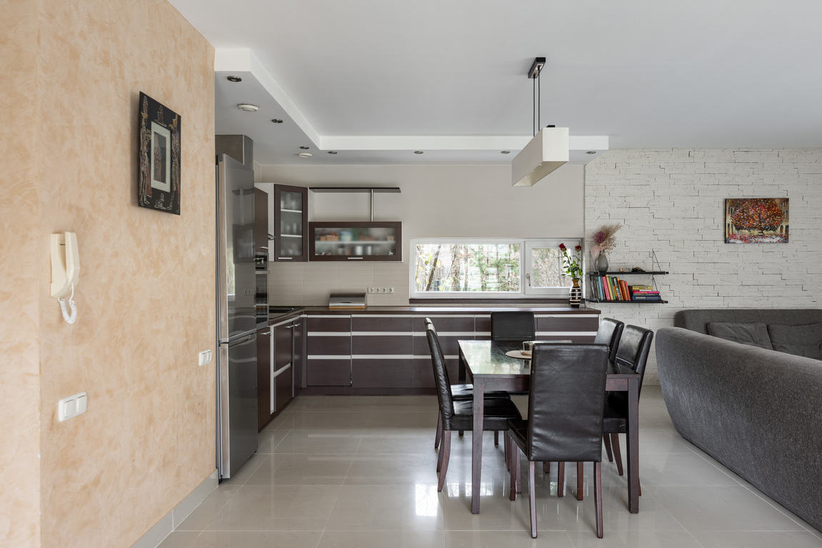 Parduodamas namas Dobiliukų tak., Akademijos mstl., 212 kv.m ploto