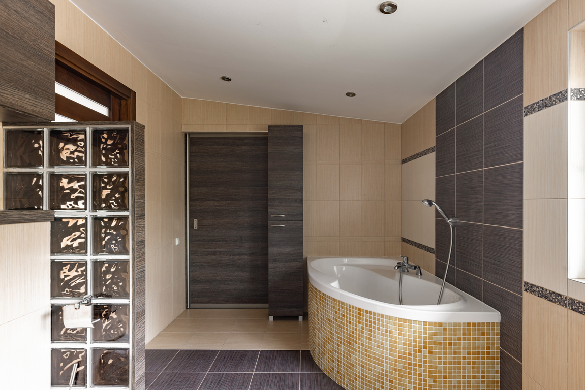 Parduodamas namas Dobiliukų tak., Akademijos mstl., 212 kv.m ploto