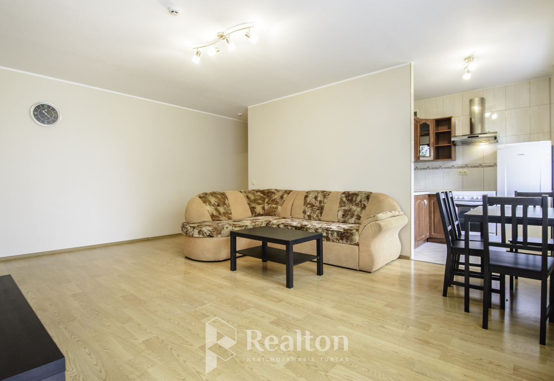 Nuomojamas 2 kambarių butas Ukmergės g. su automobilių stovėjimo aikštelė su šlagbaumu!-image-278266255