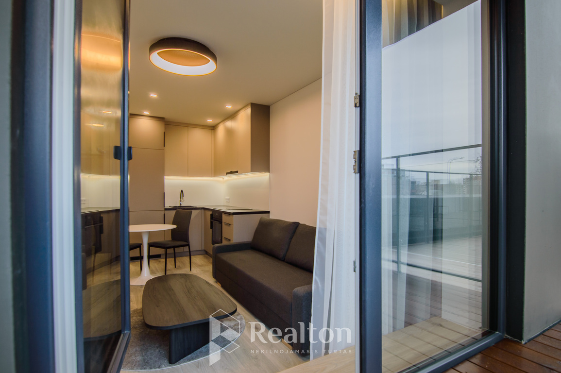 Nuomojamas butas Pulko g., Žirmūnuose, Vilniuje, 34 kv.m ploto-image-278266341