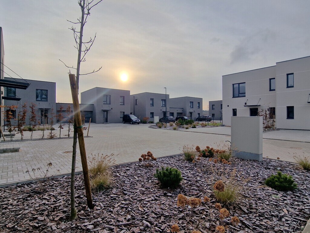 Naujas kotedžas Kaune, šalia Neries upės