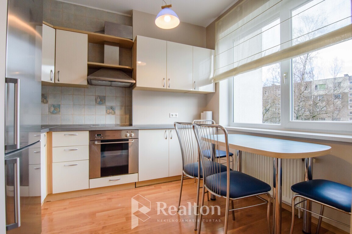 Nuomojamas butas S. Žukausko g. 41-38, Šiaurės miestelyje, Vilniuje, 60 kv.m ploto, 2 kambariai-image-278263140